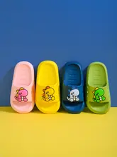 恐竜デザインの子供用防滑サンダル【柔らかい底・夏用・浴室対応】（セットアップ対応）
