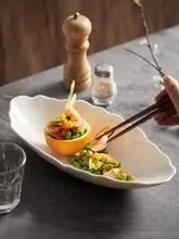 ユニークな形の陶磁器プレート【深皿・蒸し魚用・家庭用・おしゃれな器】