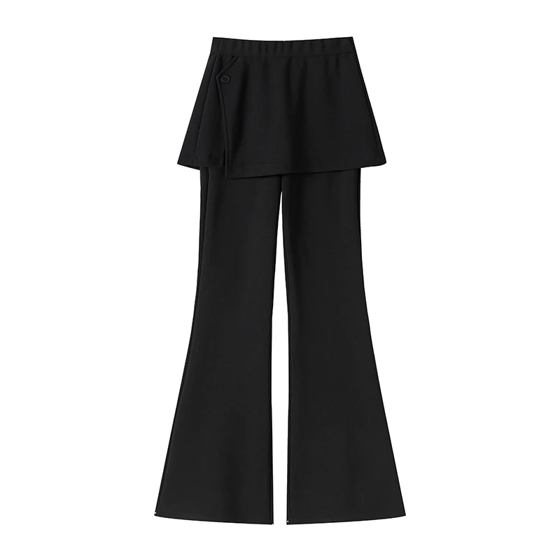 ショート ブーツ タイツ：La Chapelleのブラックフェイクツーピースカットパンツが提供する通勤スタイルの実用性