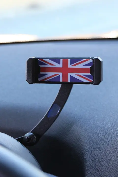 スマホ車載スタンド 使う人/使用シーン: 車両用品 材質: 専用ミニダッシュボード 特徴: ナビゲーション固定
