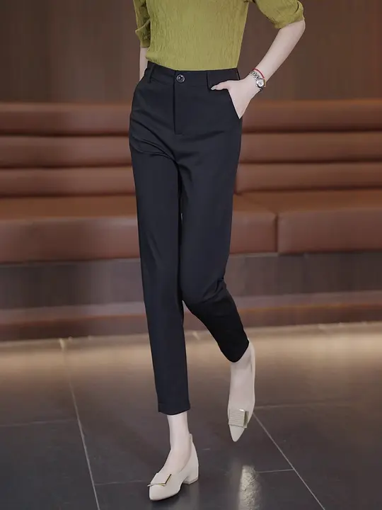 高級感あるウエスト高めのスーツパンツ【女性用・ブラック・9分丈・スリムデザイン】