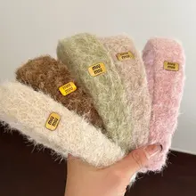 毛先を押さえる！高級感あるファータイプ ヘアバンド【ゴールドロゴ付き・洗顔用・フワフワ】