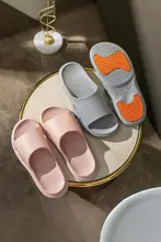 防滑EVA素材の男女兼用バスサンダル【防水・油に強い・室内使用】