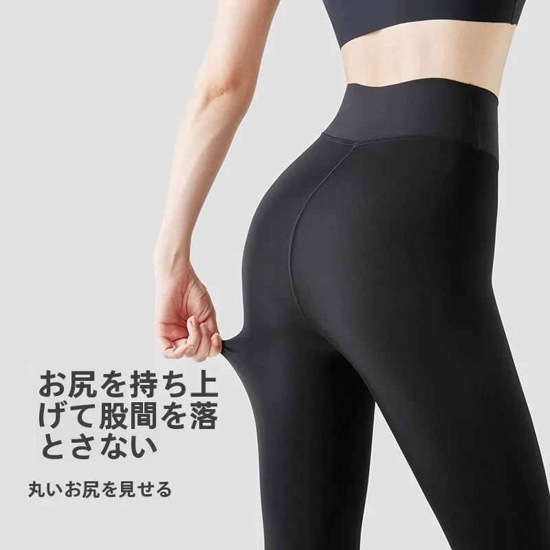圧着ソックスは脚のむくみに効く？高身長向けの強圧ソックスが解決する美腿の秘密とは？