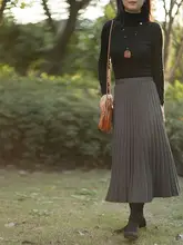 黒色ハイウエストウールスカート【Aライン・フレア・秋春用】