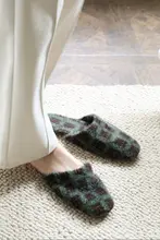 ヴィンテージ風 防滑サンダル【春夏用・松緑・室内用】