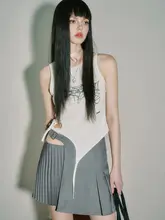 バックストラップタンクトップ【パンク風・ノースリーブ・セクシー夏用】