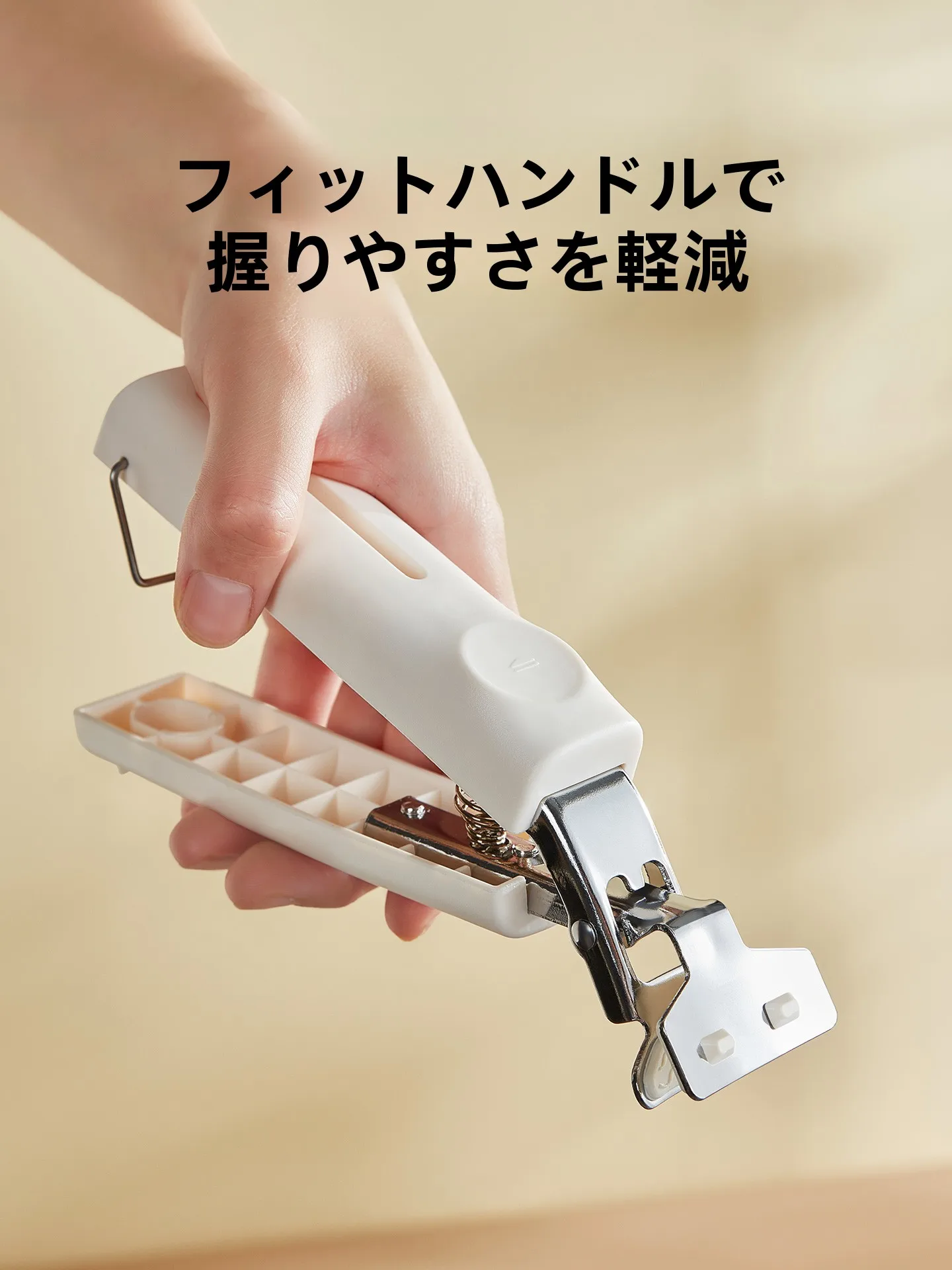 ステンレス製鍋つかみ：防塵・滑り止め付きの火傷防止2点セットが実用性を確保