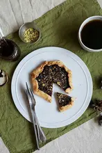 優雅な浅灰色の陶器製朝食プレート【西洋料理用・スイーツ・マグカップ・飯碗】