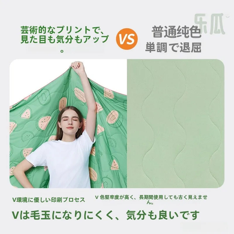 透湿性クール敷きパッド：夏キャンプでの暑さ対策に最適な冷却シートの実用性