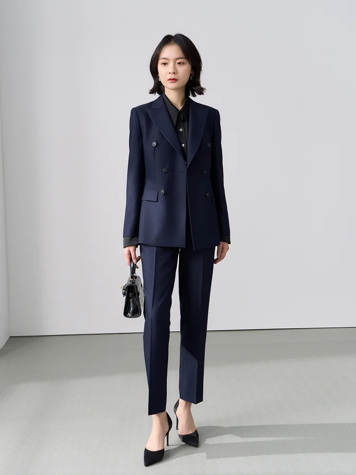 秋にぴったりな女性用スーツジャケット【上質なビジネススタイル・小柄サイズ】【セットアップ対応】