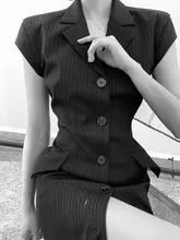 ストライプデザインのガウン風ベストドレス【中長丈・女性用・襟付き】