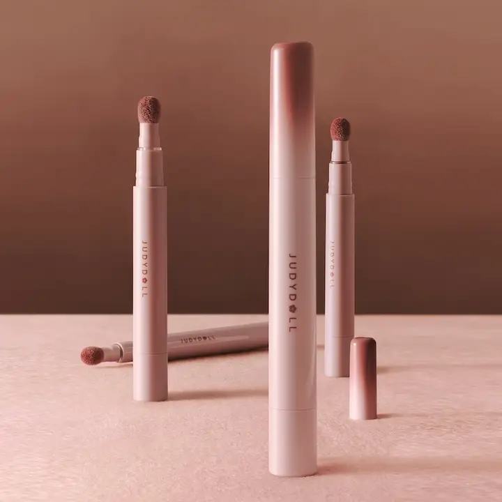 リップクリーム【マット仕上げ・保湿・落ちにくい】