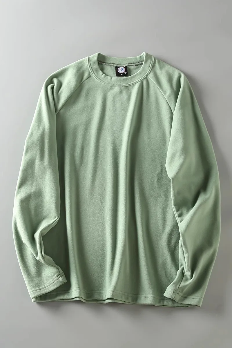 裏表はデロン素材の高伸縮性ラウンドネック長袖Tシャツ【保温・快適性・メンズ】