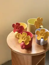 デザインマグカップ【北欧風・花柄・陶器製・カラフル】