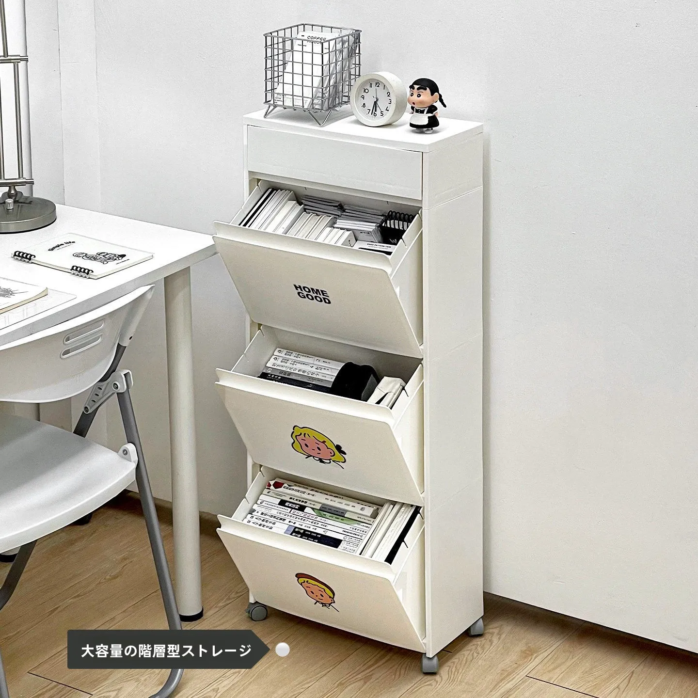 ミニキャスター付きサイドラック：DIY可動棚に穴を開けない設計の実用性と適用シーン