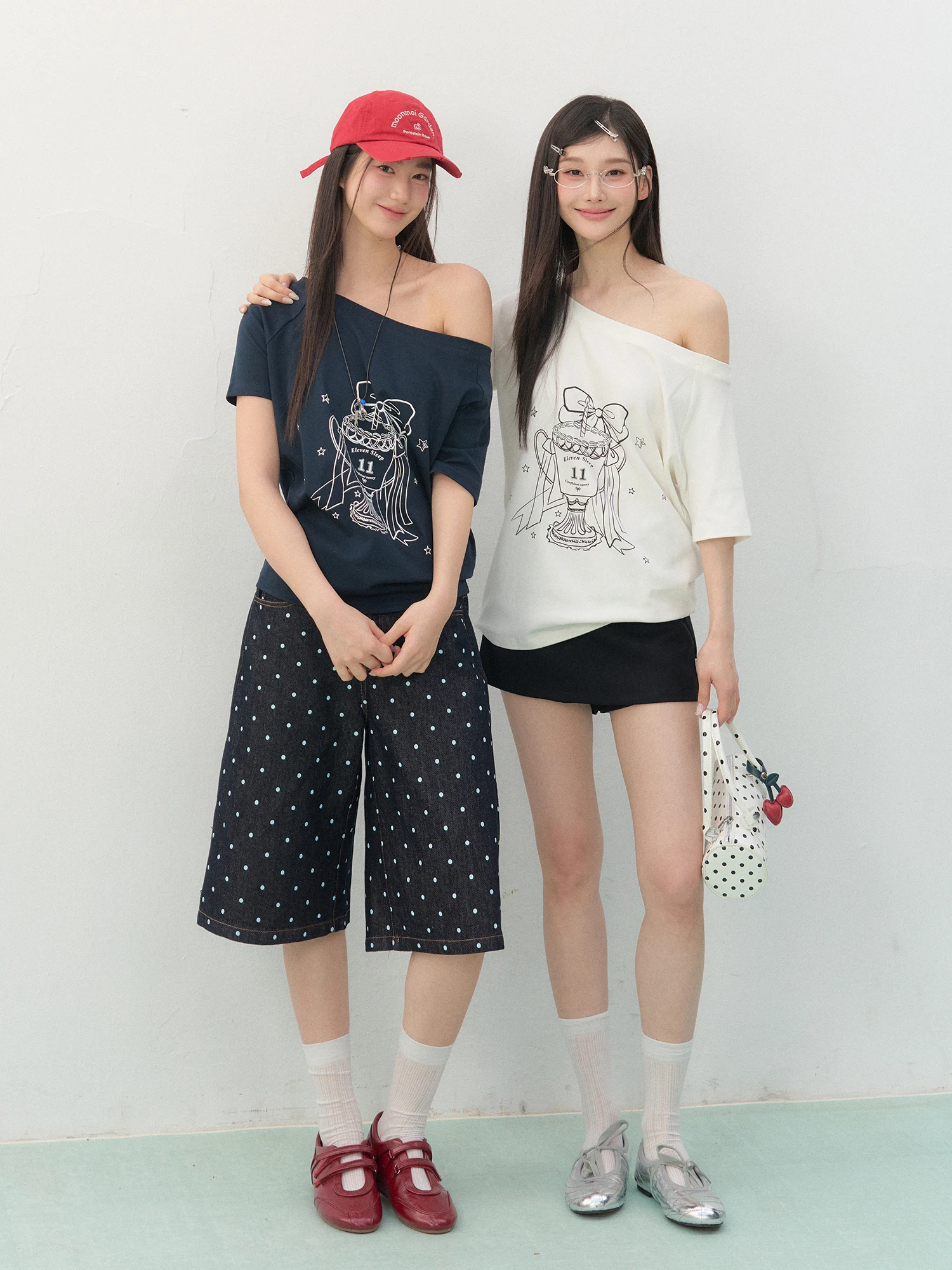 斜め肩デザインの夏用Tシャツ：韓式スタイルの宽松型デザインと通勤・校园シーンでの実用性