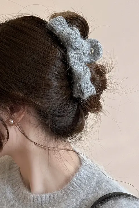 大サイズ毛糸リボンヘアクリップ【おしゃれなシュシュ・後頭部用・女性用】