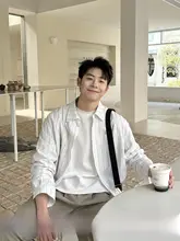 極上の柔らかさのストライプ長袖シャツ【春用・ゆったりシルエット・工装デザイン】