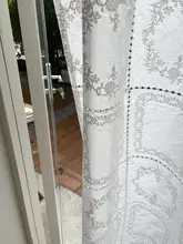 フランス風 エンボスレース刺繍のヴィンテージドアカーテン【コットン製・ホワイト・キッチン用】