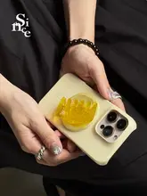 クモの巣形状のスマホケース【吸着式・エアクッションスタンド・インスタ風】