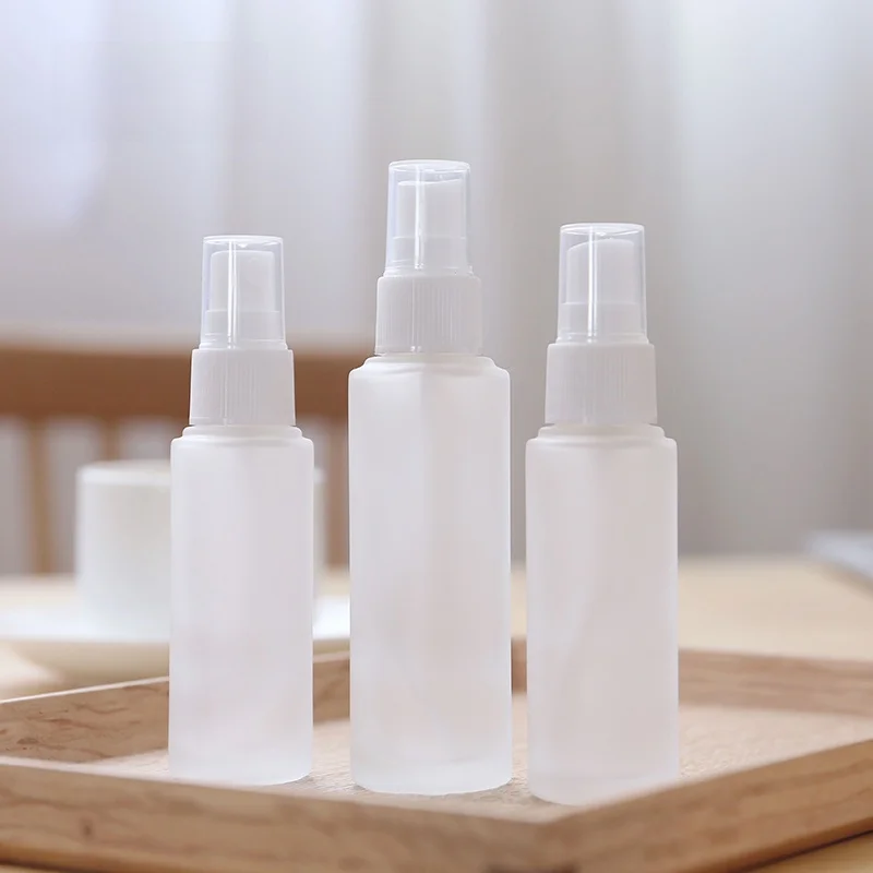 マットガラス製スプレーボトル：アルコール対応・細霧タイプ30ml・50mlの持ち運び実用性解析