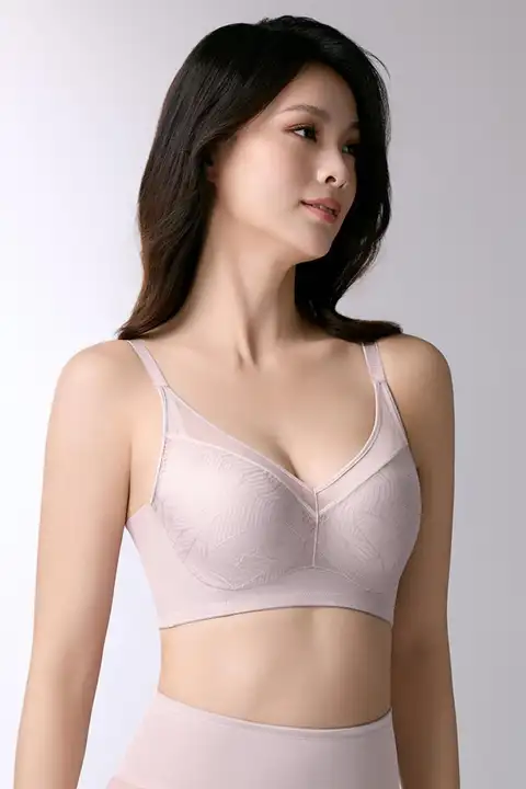 レースとメッシュの透気性ブラジャー【大胸をカバーするデザイン】