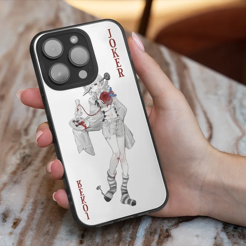 イラストレーターとのコラボ！スマートフォンケースはiPhone対応でデザインの個性を実現