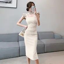 赤いドレス【フレンチスタイル・高級感・体型を引き立てるデザイン】