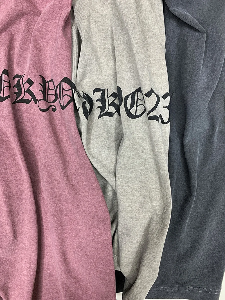 水洗染色の復古風Tシャツ：色あせ防止と復活に適した純棉素材の実態