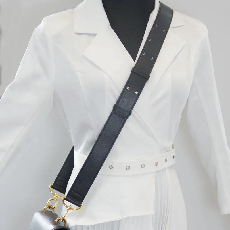 extended strap 2 は本当に通勤に合うのか？バッグ 鞄 としての使い勝手を徹底検証