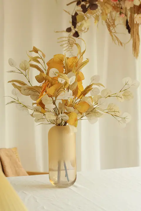 秋色のモランディ風ユーカリの造花【リビング用・アート装飾・インテリア】
