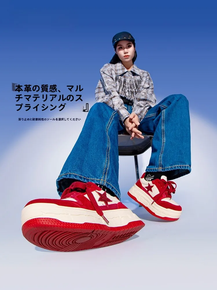 春用厚底スニーカーは女性の日常コーデにどう活用するか