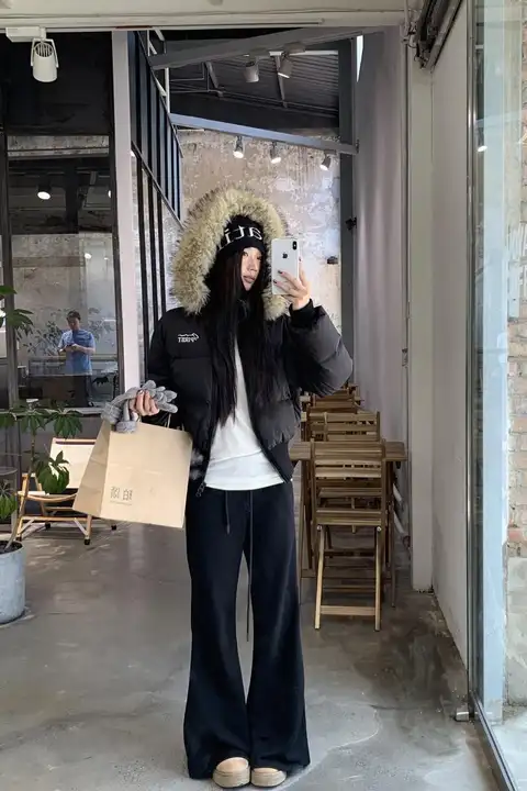 感漂うブラック加絨ワイドパンツ【秋冬用・微喇デザイン・女性用】