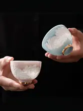 影絵の蝶と花デザインの主人用カップ【女性向け・中華ティーセット・高級感】