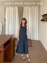 ニューヨーク風デザインのノースリーブワンピース【仿牛仔・Uネック・ルーズフィット】