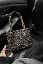 オリジナル手縫いビーズトートバッグ【斜め掛け・女性用・スマホ収納】