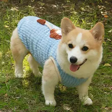 極上の柔らかさ！防毛・防汚仕様の犬用秋冬ベスト【保温・リード通し穴付き】