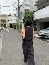 リネン風 ウォルナットカラーのフレアサロペットパンツ