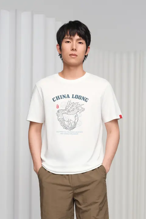 涼感のある通気性の良いラウンドネック半袖Tシャツ【ゆったりカジュアル・ホワイト】