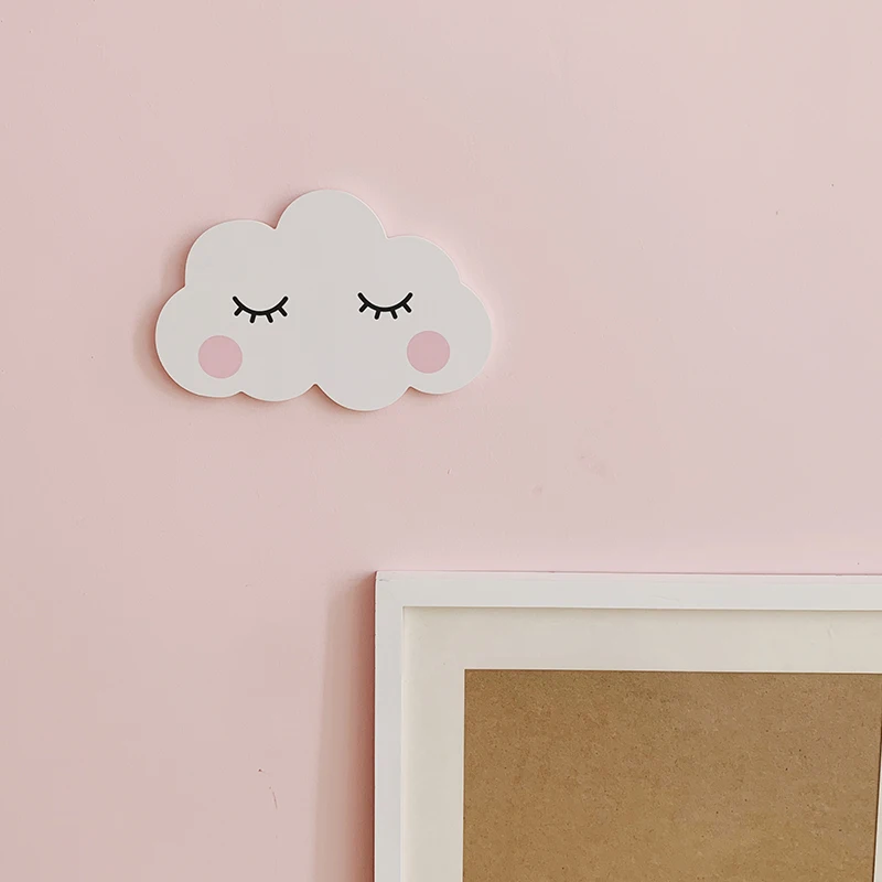 10月に貼るかわいい壁面は、子ども部屋にぴったり？北欧風立体雲のデコレーションがおすすめ