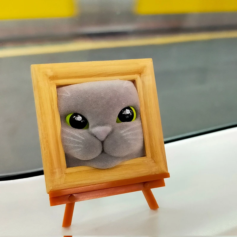 11ぴきのねこ グッズ：猫デザインのアートフレーム【三毛猫・置物】の実用性と使用シーン