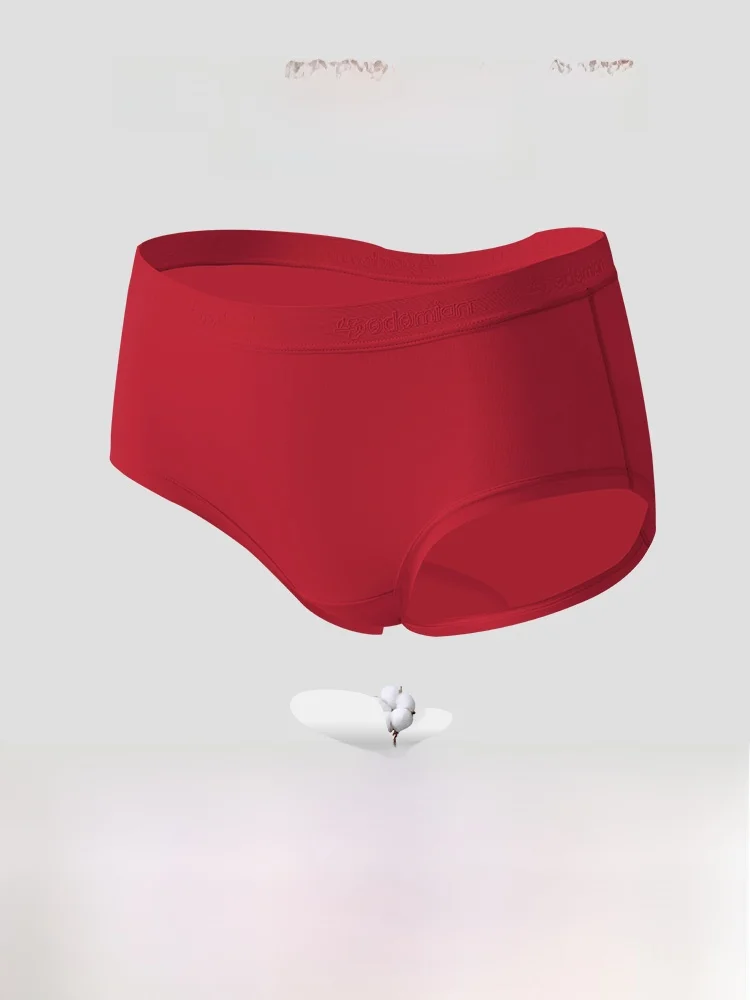 極上の柔らかさのコットン三角パンツ：女性用抗菌赤色モデルの実用性と着用シーン
