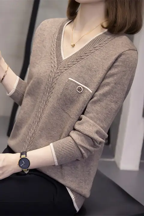 デザイン性のあるVネック長袖ニットトップス【秋冬用・大きいサイズ・スリム効果】