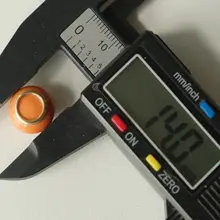 ドイツ製ビンテージデザイン 橙色のベークライトボタン【円頂形・シルバーライン・ファッションアクセサリー】