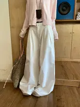 白色のプリーツストレートレッグカジュアルパンツ【ルーズフィット・シンプルデザイン・女性用】