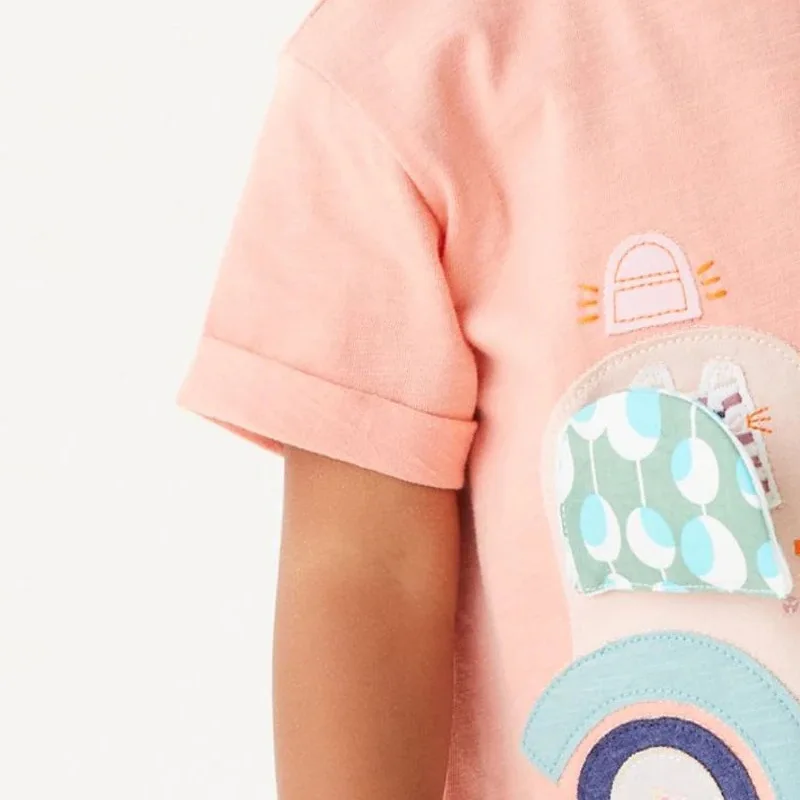 可愛いカートゥーンデザインのTシャツは、本当に安いおすすめアイテムなのか？