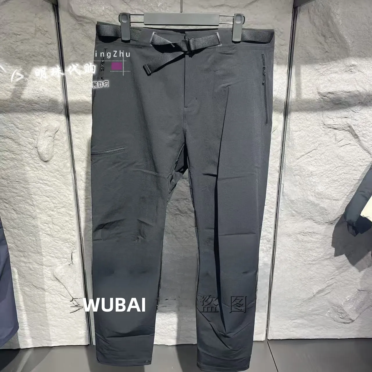 スウェットパンツ コーデで寒さに負けない秘密の素材と着こなし術