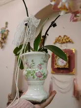 花瓶 植木鉢 フレンチ風 ヴィンテージ アンティーク調 貫入加工 ローズ柄 脚付き ローマン鉢 インテリア