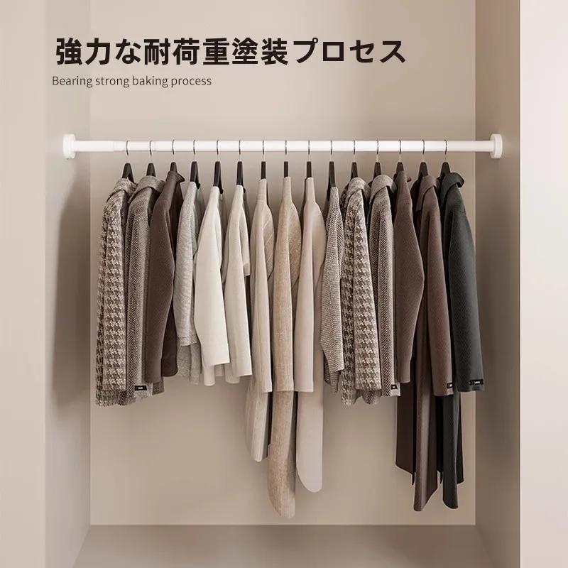クローゼット デッドスペース 対策としてのグラデーションカラー折りたたみドアカーテン